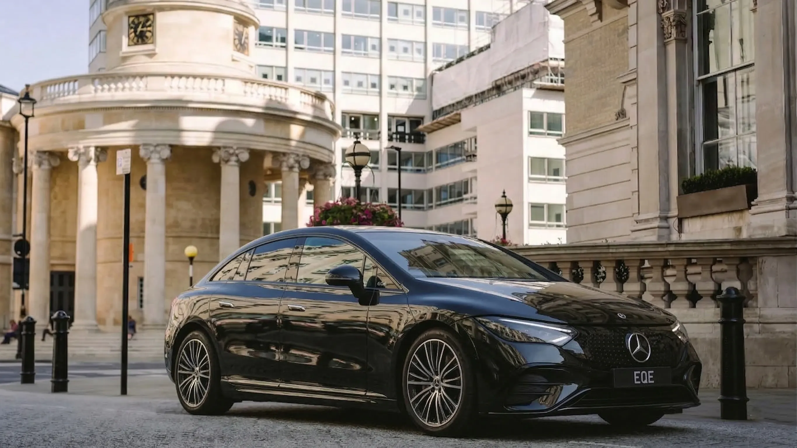 Mercedes-Benz EQE - Luxury chauffeur car available from Luxe Drive Cars Ltd