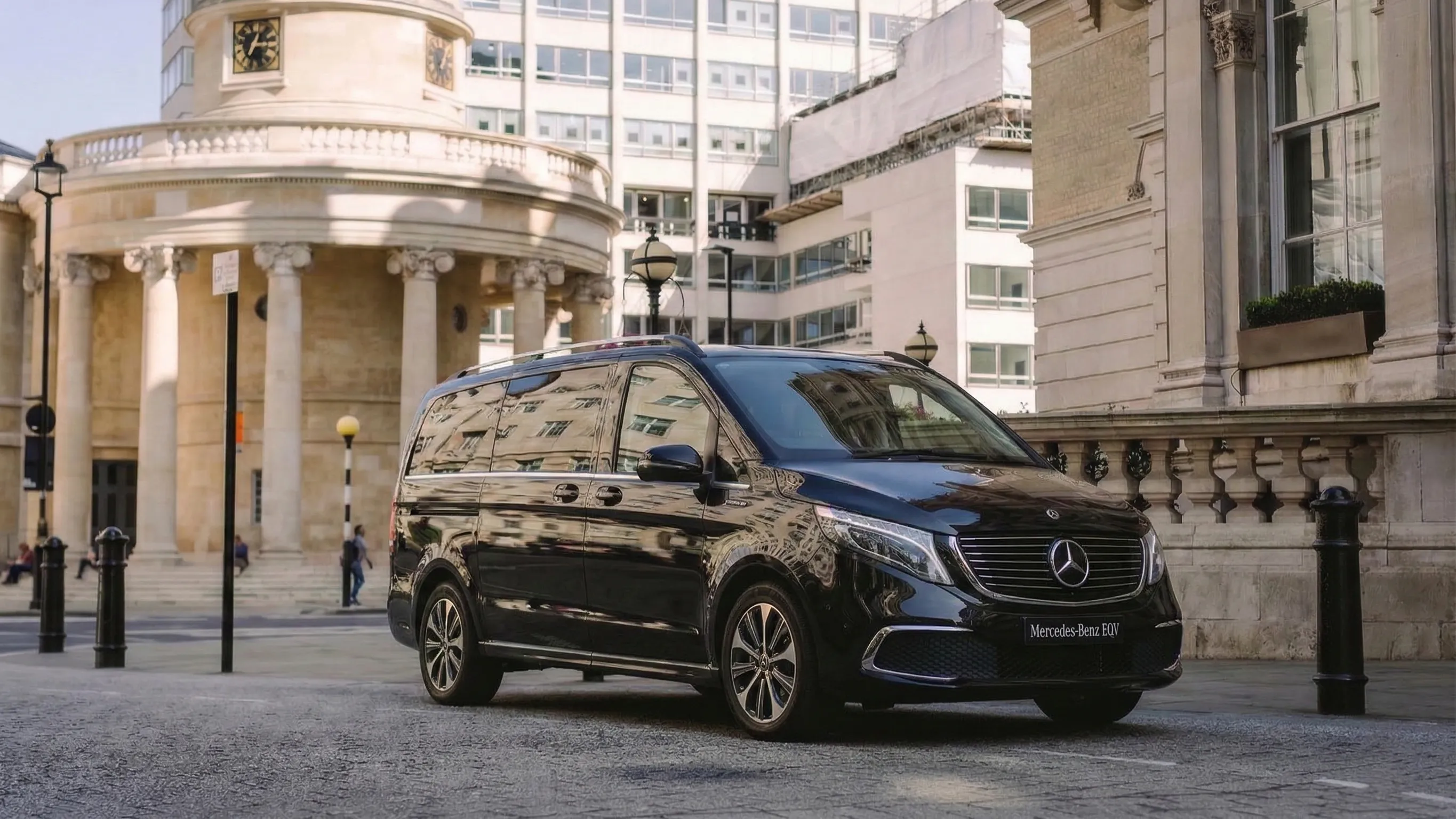 Mercedes-Benz EQV - Luxury chauffeur car available from Luxe Drive Cars Ltd