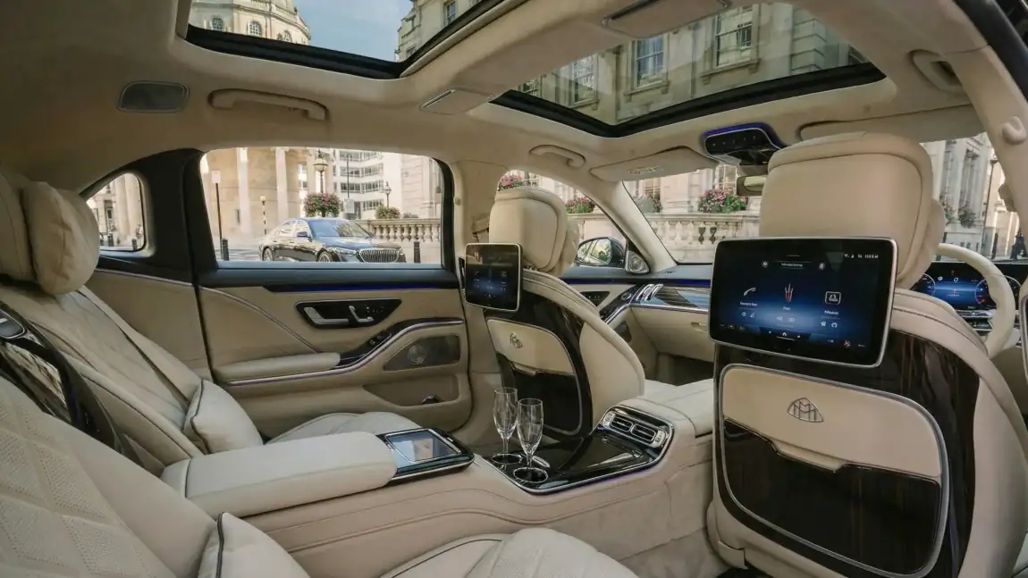 Mercedes Maybach Interior