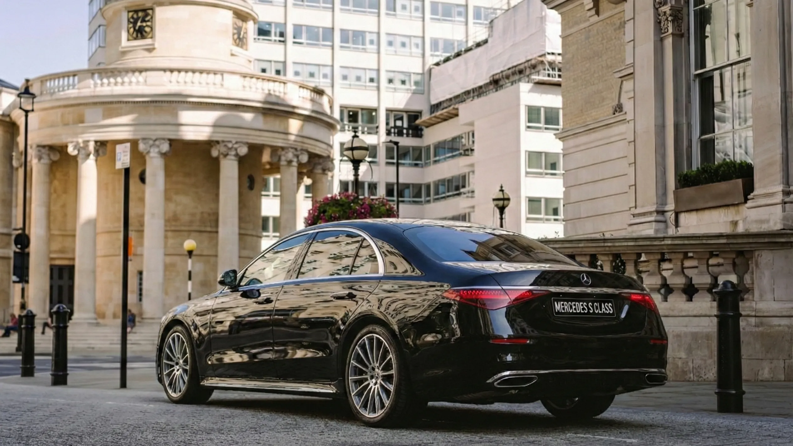 Mercedes S-Class Exterior Profile