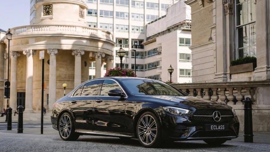 Mercedes E-Class - image 1