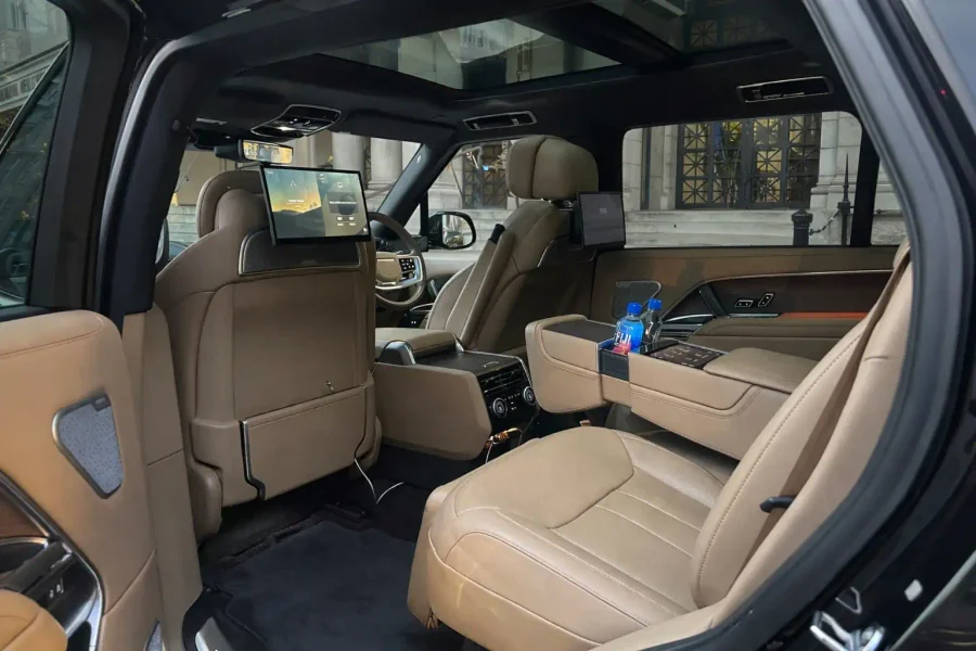 Range Rover Autobiography - image 3