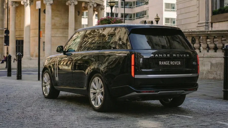 Range Rover Autobiography - image 4