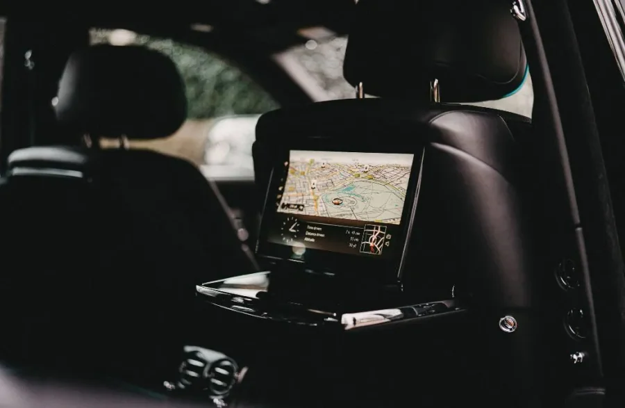 Rolls Royce Phantom - image 4